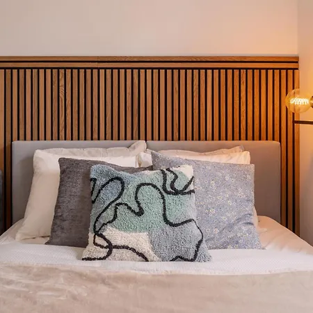 Nomad's Dream - Quiet Hideaway - By Innorental Apartment Riga